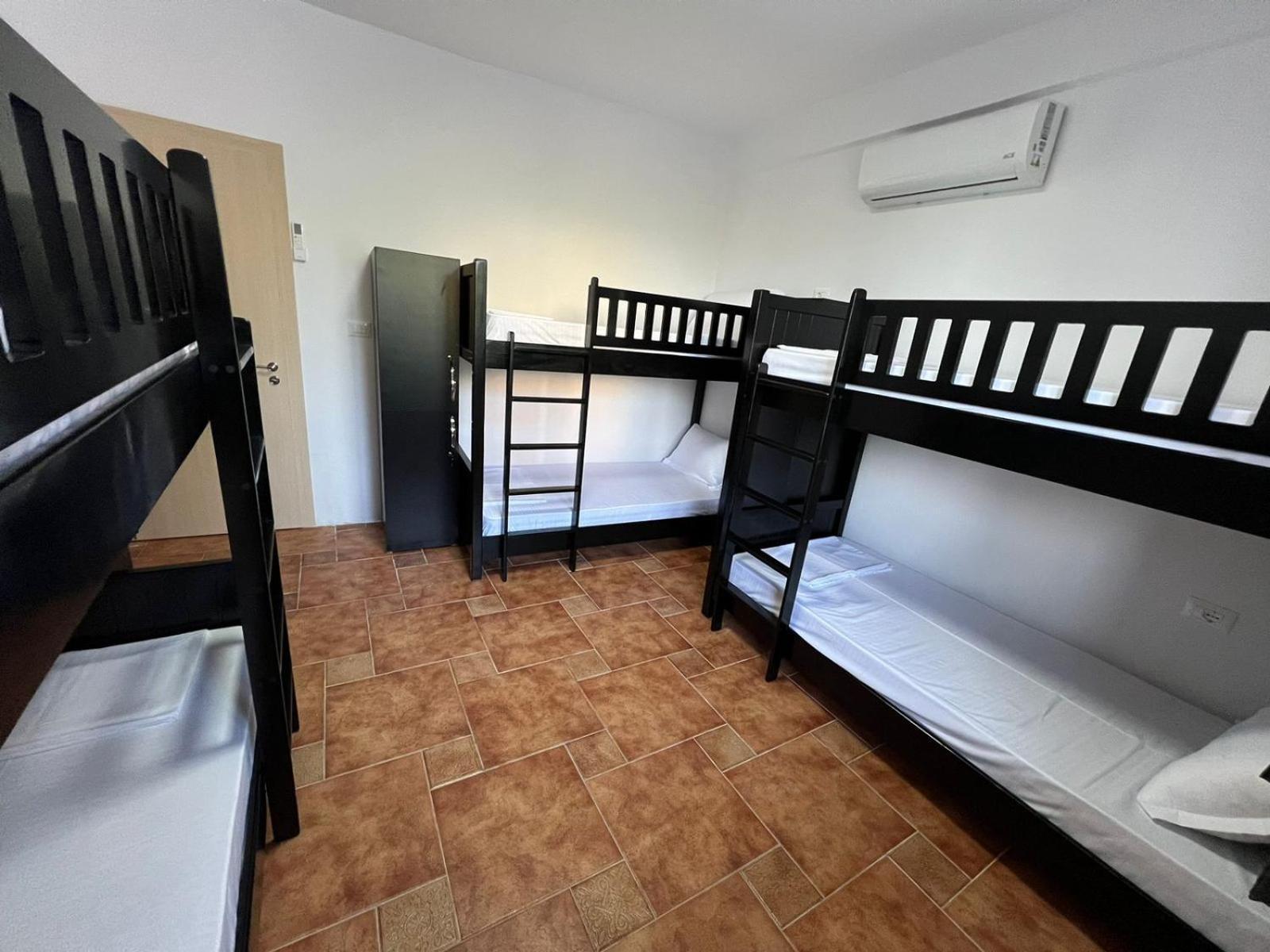 Havenwood Hostel Berat